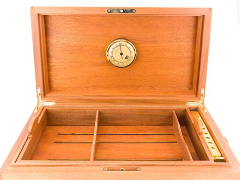 humidor hermes